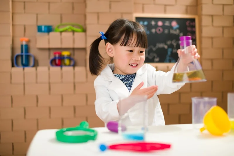 8 Rekomendasi Mainan Edukasi untuk Anak Usia 2 Tahun - Nutriclub