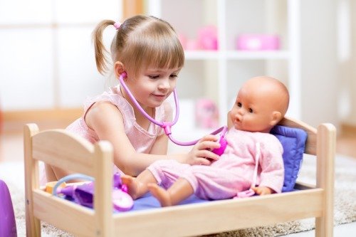 11 Rekomendasi Mainan untuk Anak Perempuan Usia 1-3 Tahun - Nutriclub