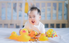 Mainan bayi 4 bulan-nutriclub