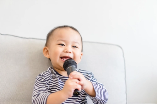 Tahap perkembangan bahasa anak - Nutriclub