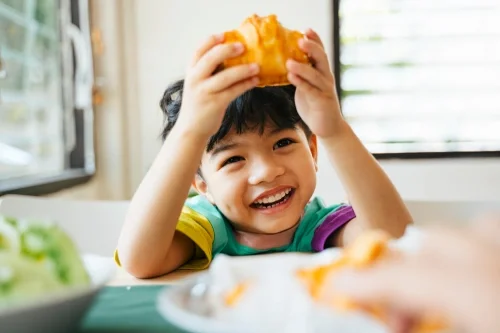 cemilan tinggi protein untuk anak - Nutriclub