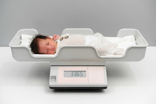 pertumbuhan berat badan bayi 0-6 bulan-nutriclub