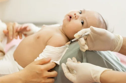 Imunisasi bayi 2 bulan - nutriclub