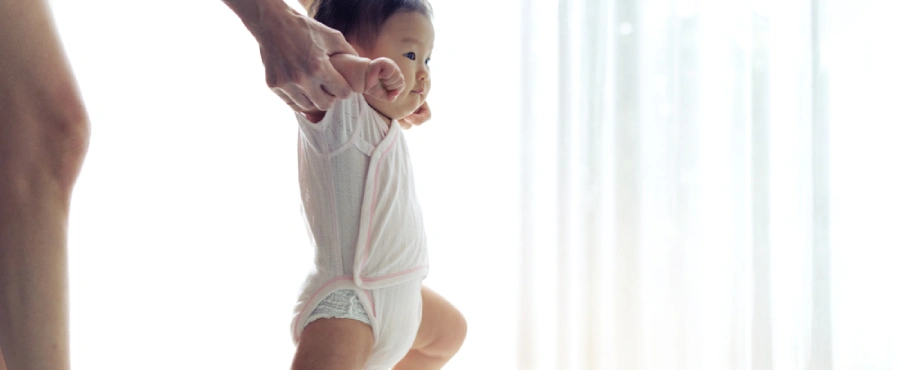 Perkembangan bayi 11 bulan - nutriclub 