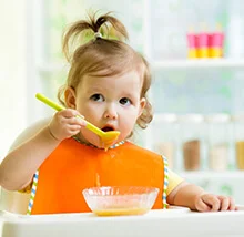 sehat-memilih-makanan-tepat-untuk-anak-usia-satu-tahun_small